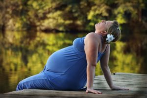 texarkana chiropractor helps pregnant women quickly and safely relieve their back and hip pain.