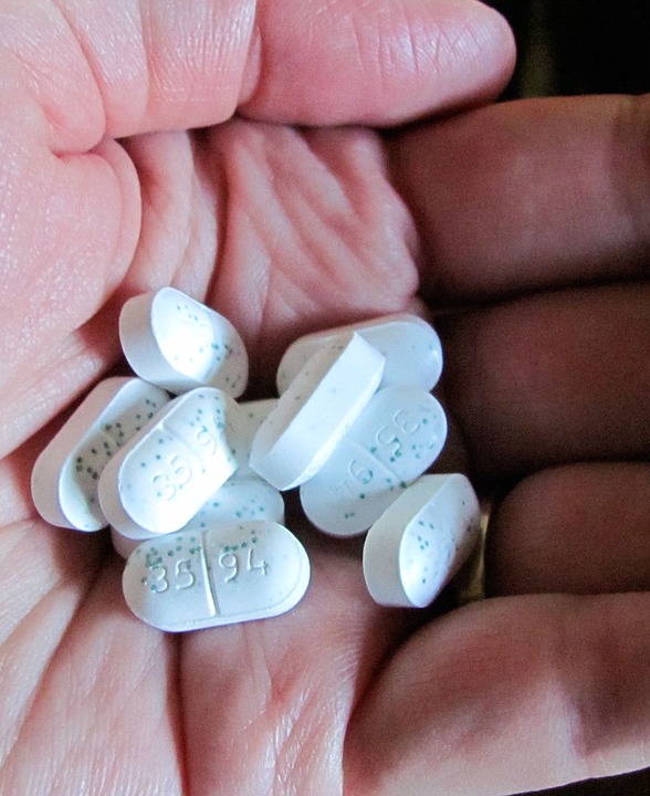 nsaid pain relievers, ibuprofen reduce antibody response